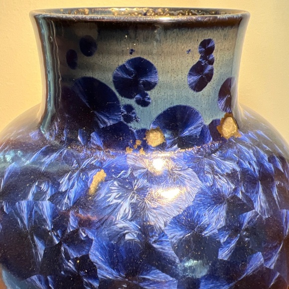 Signed Pottery Cobalt Blue Crystalline Vase Extra Large Porcelain 10” Tall - Picture 5 of 11